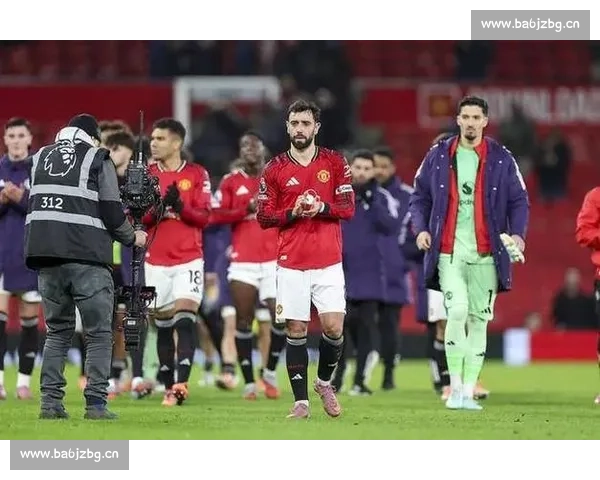 4-2 险变 3-3：曼联三连胜下的光鲜与暗伤